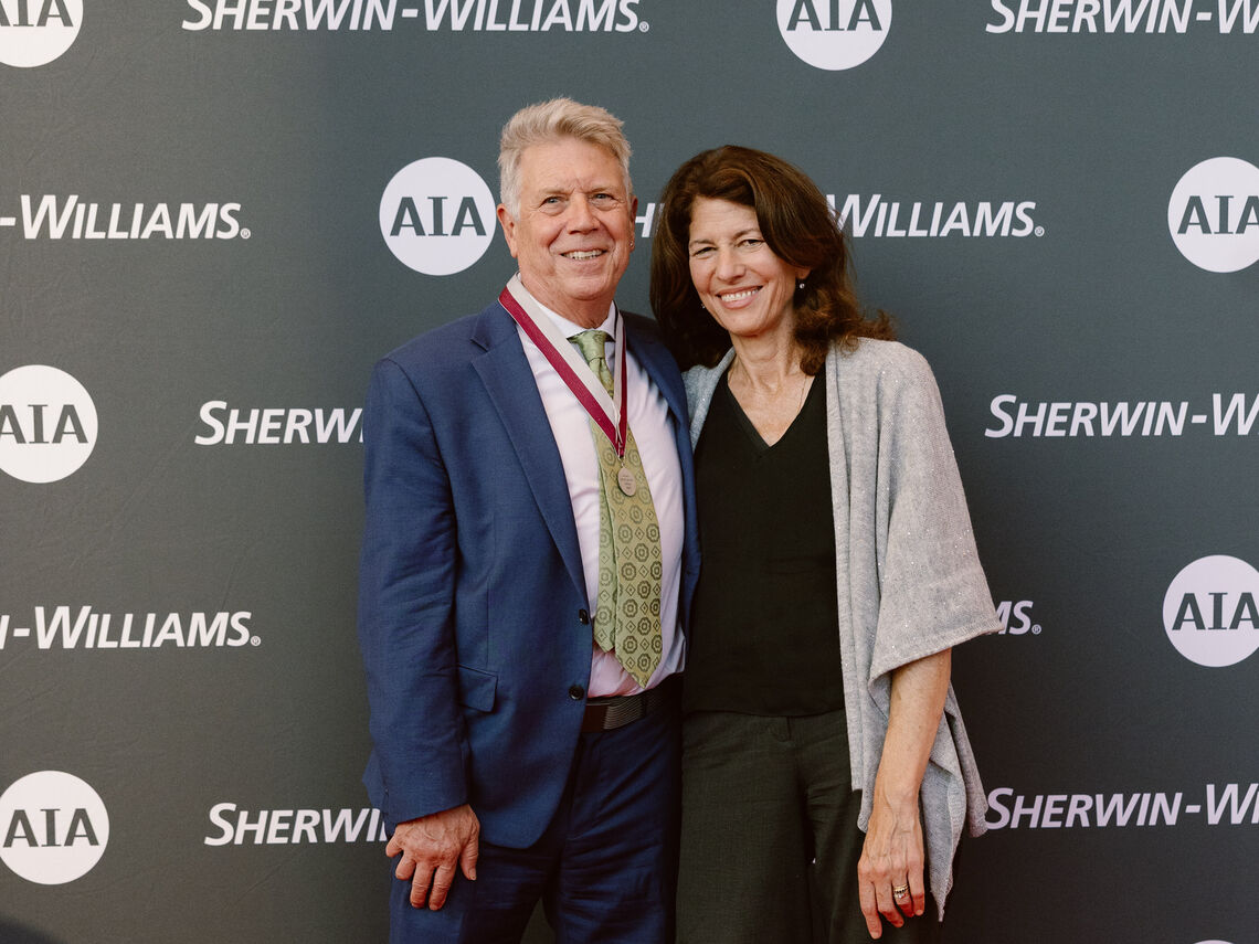 Alan at FAIA ball, credit nicole loeb